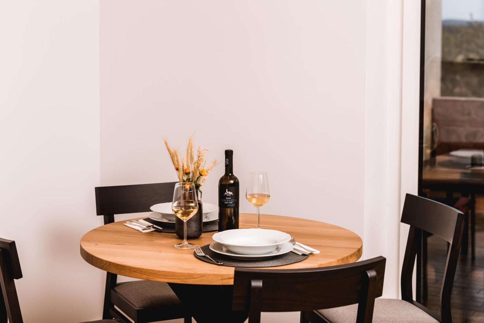 דירות Štanjel Vina Kobal, Kobal Family Estate מראה חיצוני תמונה